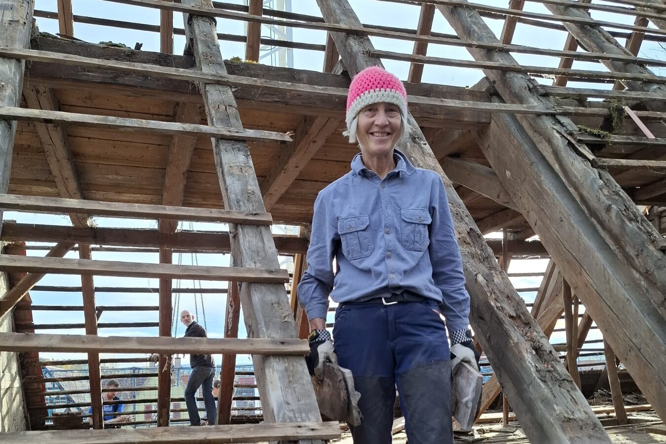 20251029_UGL_Scheune-Dachabdecken_2b11ae68_bearb-500kb